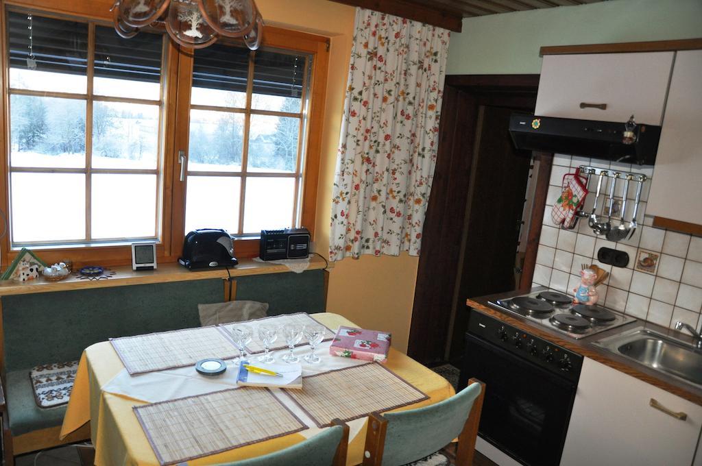 Ferienhaus Backstuber Gundersheim Стая снимка
